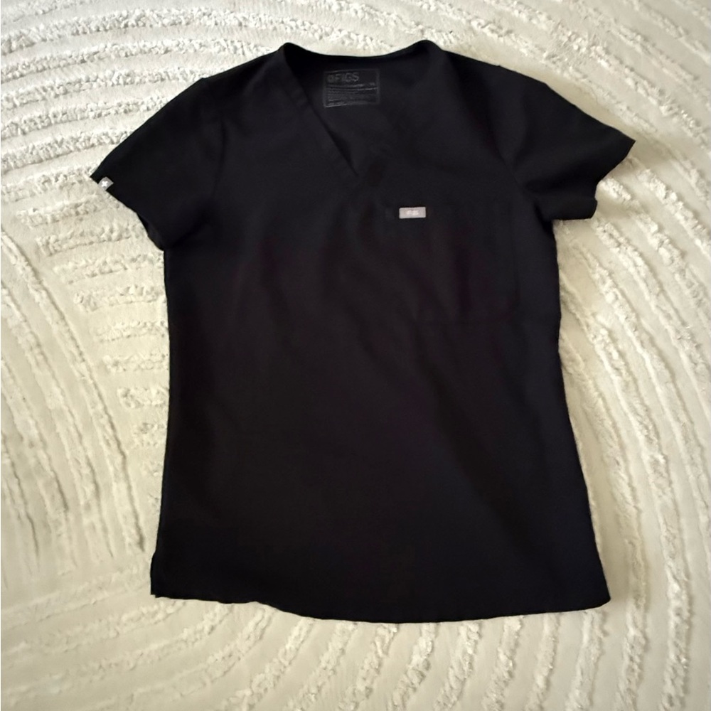 Figs Black V-Neck Short Sleeve Top